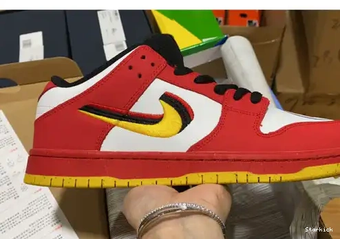 Low years 309242-307 25th Nike SB Dunk 0613